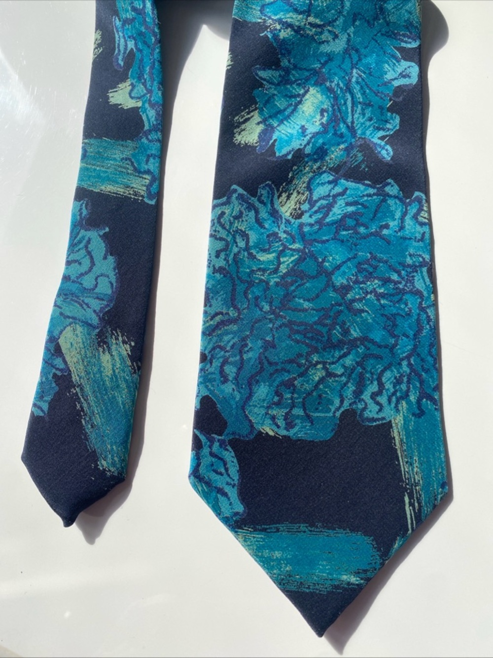 Carlo palazzi Classic 100% silk Floral Navy & Teal Men's Tie